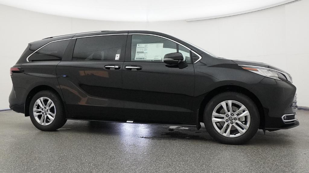 New 2026 Toyota Sienna Van