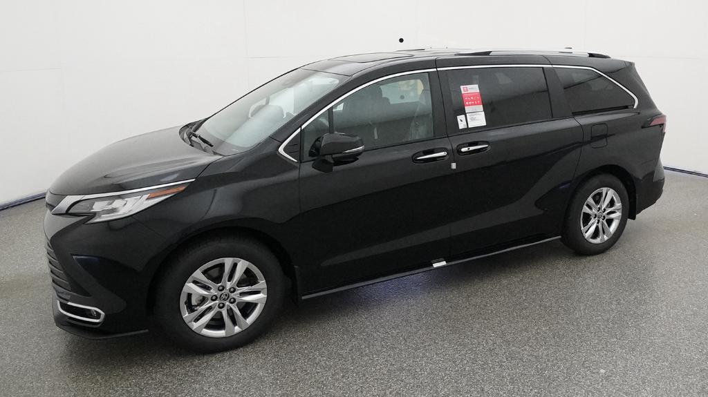 New 2026 Toyota Sienna Van