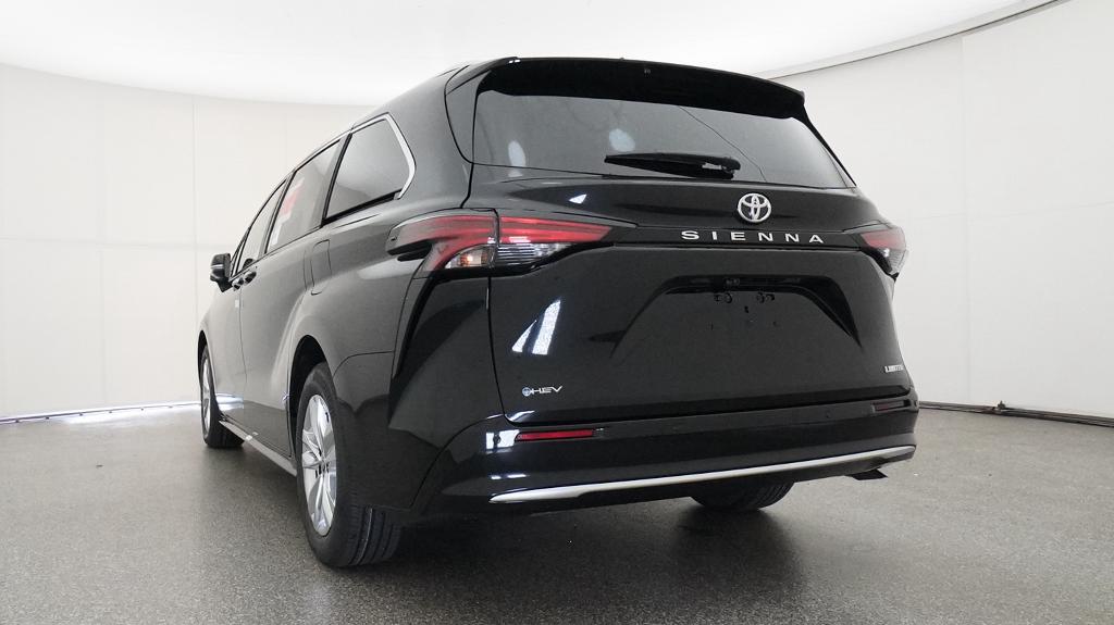 New 2026 Toyota Sienna Van