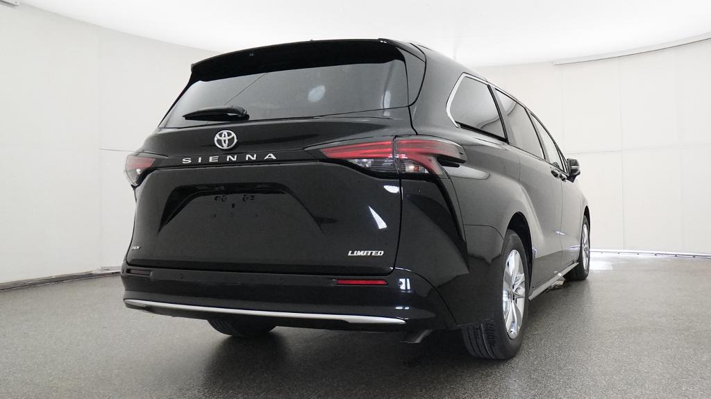 New 2026 Toyota Sienna Van