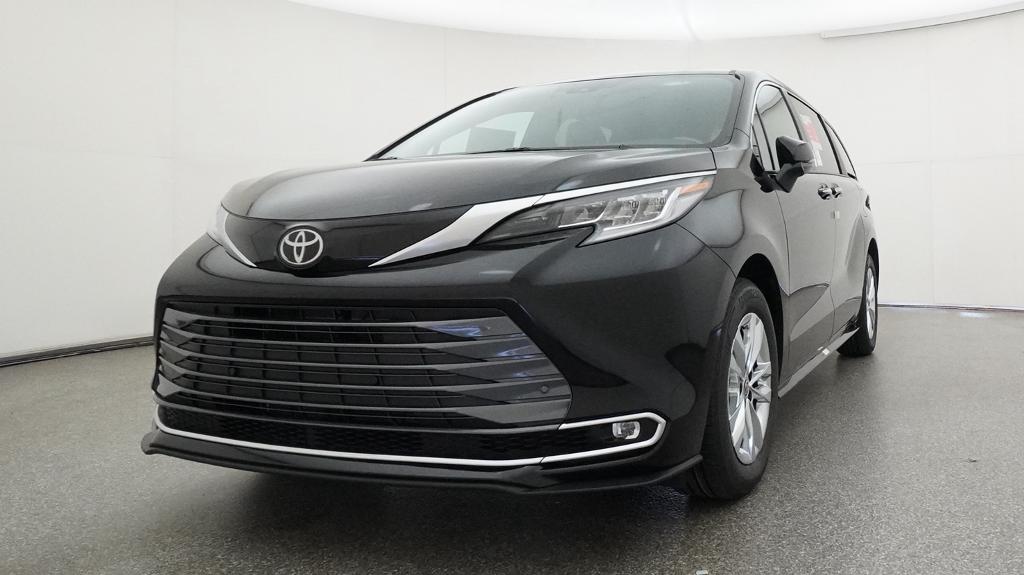 New 2026 Toyota Sienna Van
