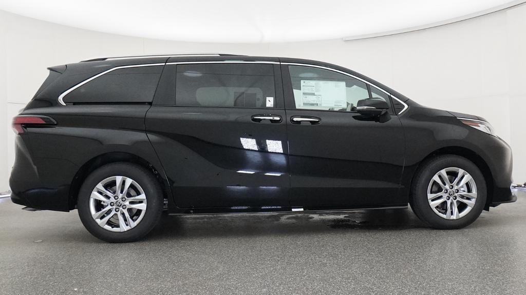 New 2026 Toyota Sienna Van