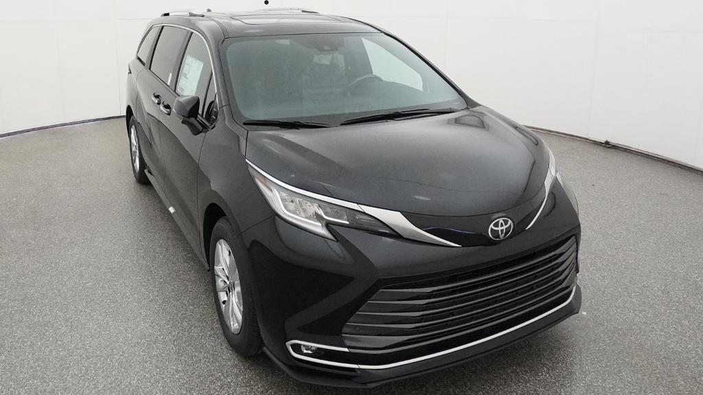 New 2026 Toyota Sienna Van