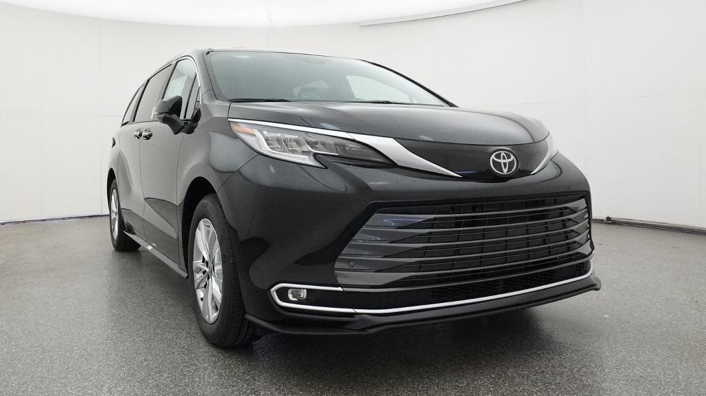 New 2026 Toyota Sienna Van