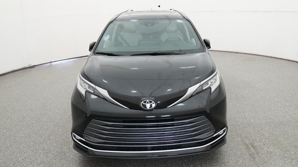 New 2026 Toyota Sienna Van