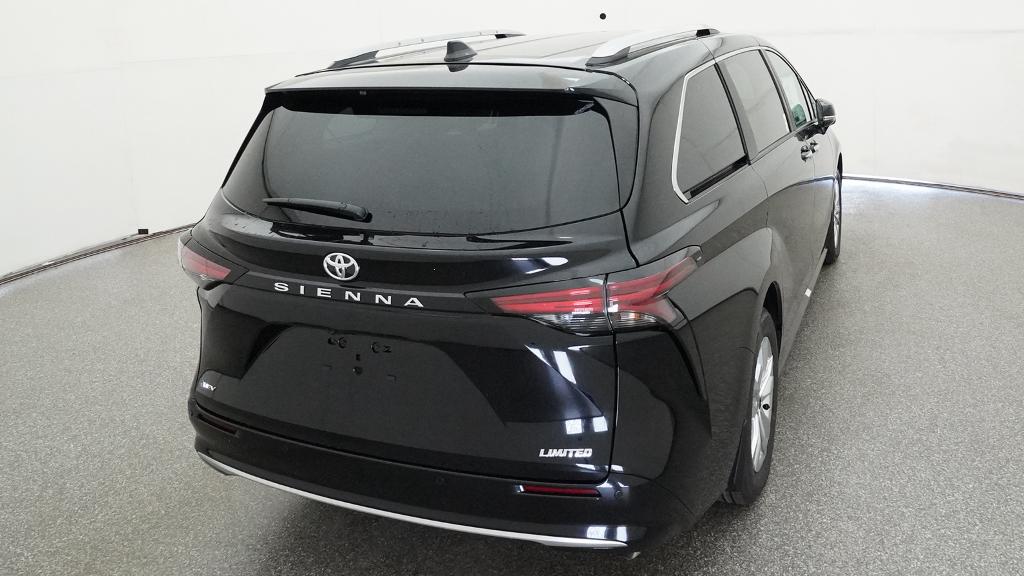 New 2026 Toyota Sienna Van