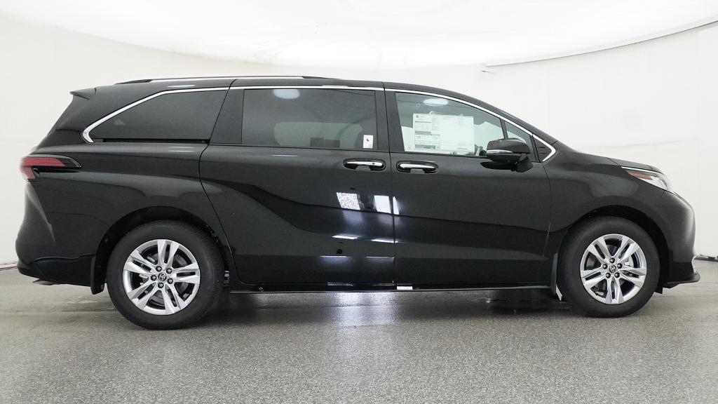 New 2026 Toyota Sienna Van