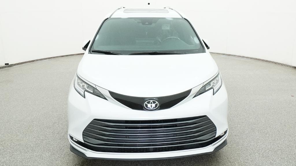 New 2026 Toyota Sienna Van