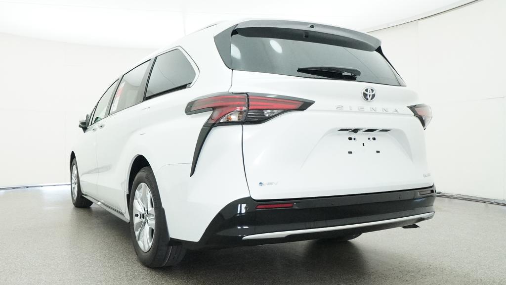 New 2026 Toyota Sienna Van