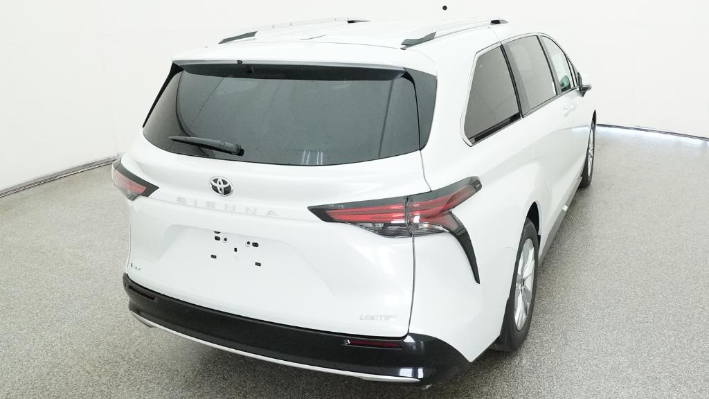 New 2026 Toyota Sienna Van