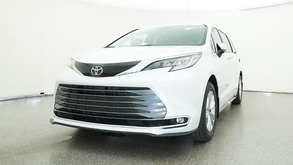 New 2026 Toyota Sienna Van