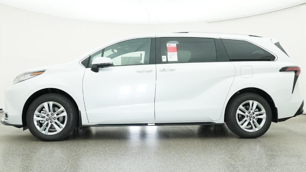 New 2026 Toyota Sienna Van