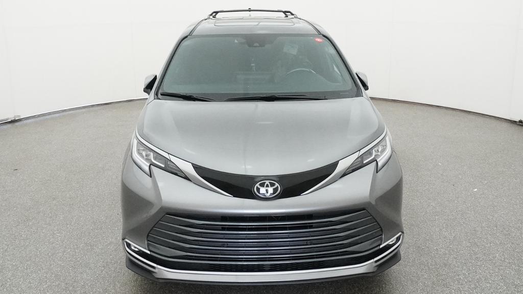 New 2026 Toyota Sienna Van
