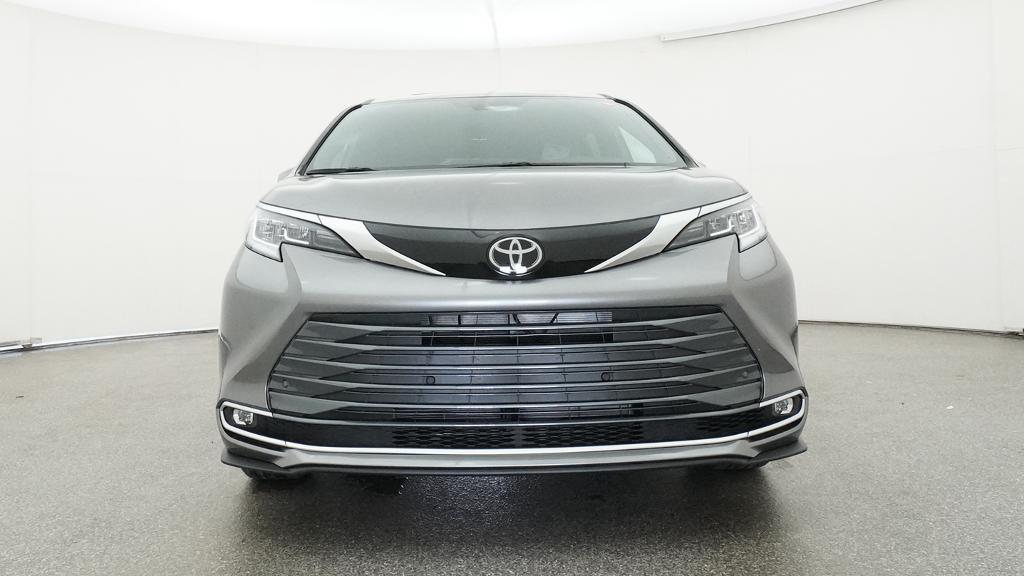 New 2026 Toyota Sienna Van