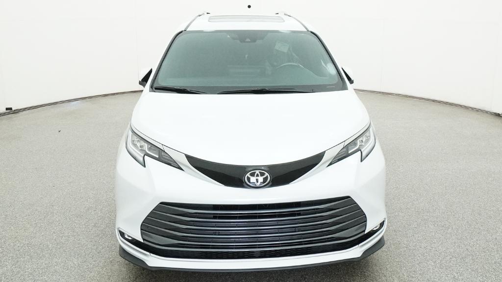 New 2026 Toyota Sienna Van