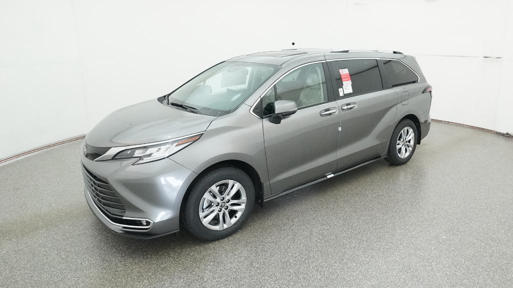 2026 Toyota Sienna Limited's photo