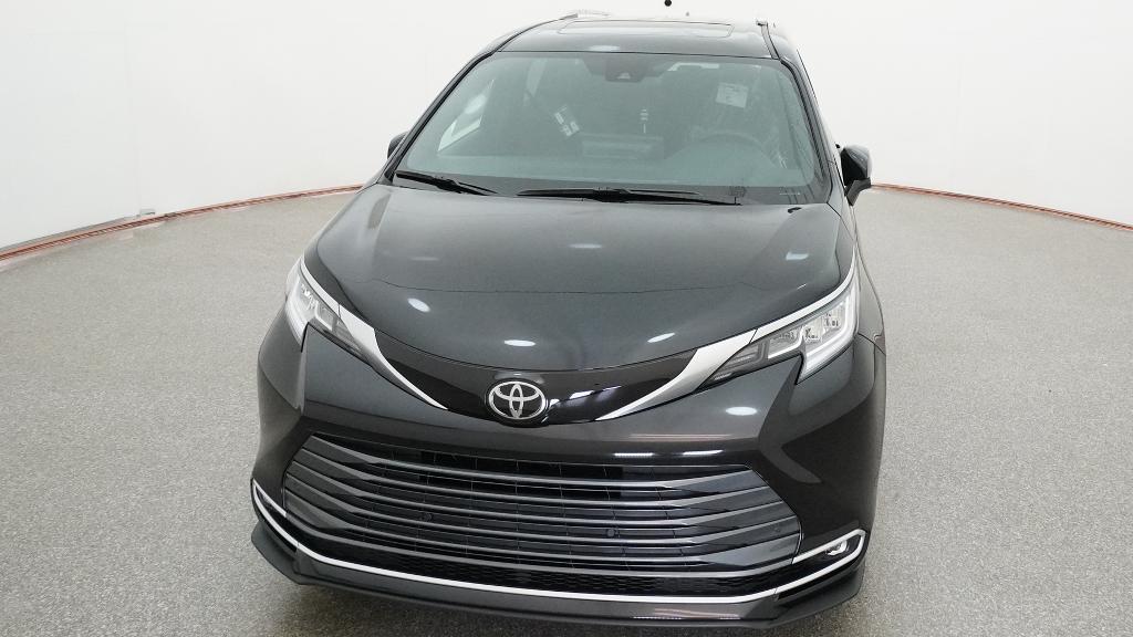 New 2026 Toyota Sienna Van