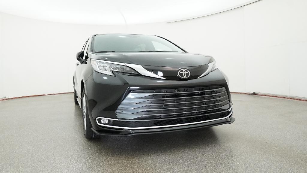 New 2026 Toyota Sienna Van