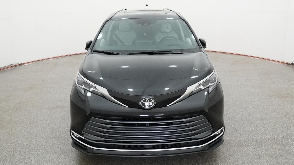 New 2026 Toyota Sienna Van