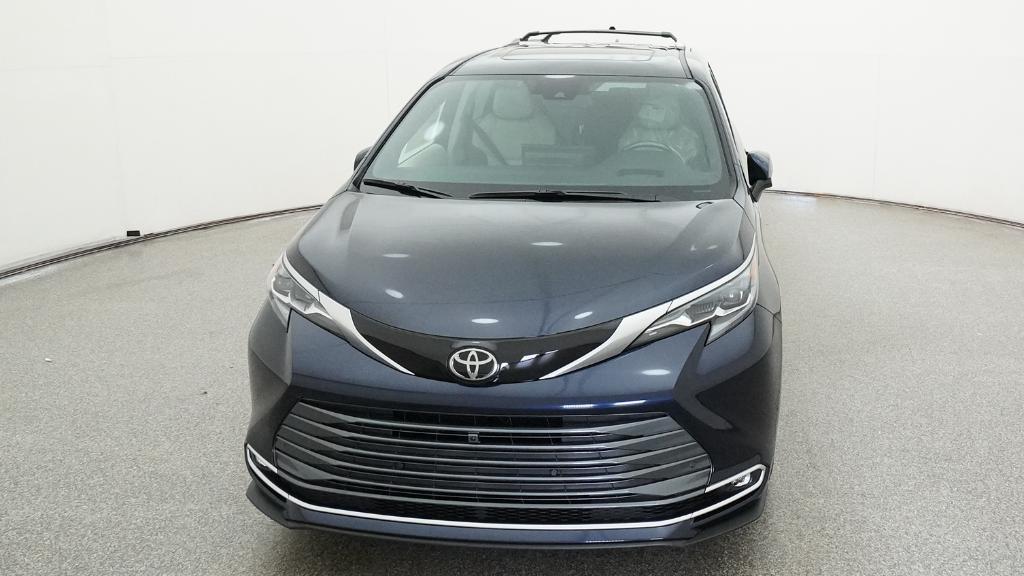 New 2026 Toyota Sienna Van