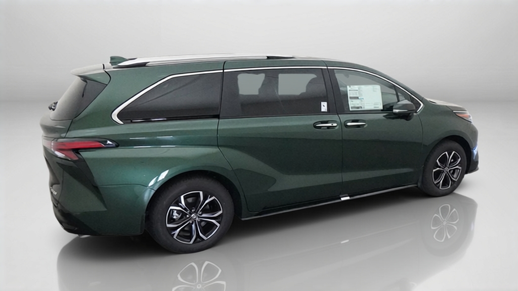 New 2026 Toyota Sienna Van
