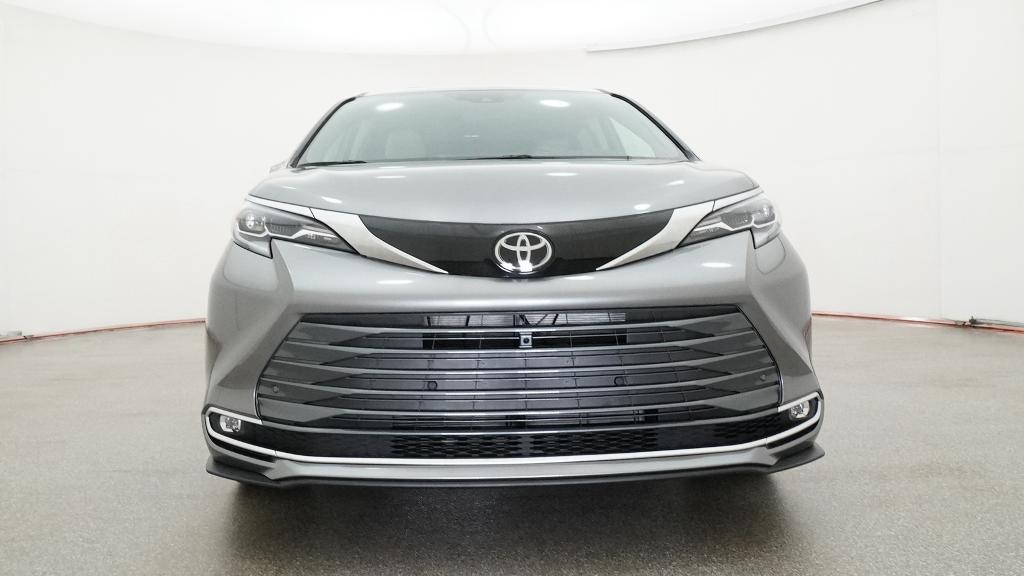 New 2026 Toyota Sienna Van