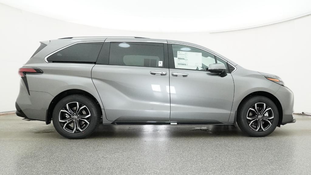 New 2026 Toyota Sienna Van