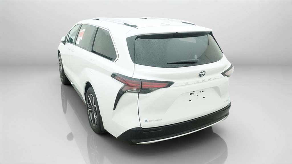 New 2026 Wind Chill Pearl <sup>1</sup> Toyota  Platinum image 13