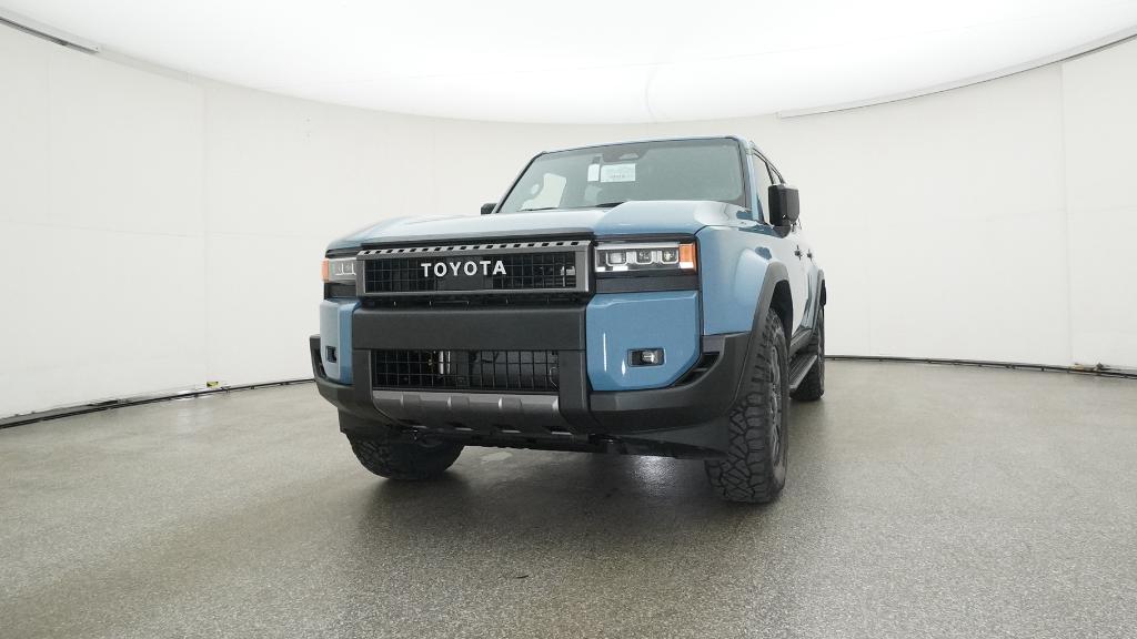 2025 Toyota Land Cruiser Premium photo 4