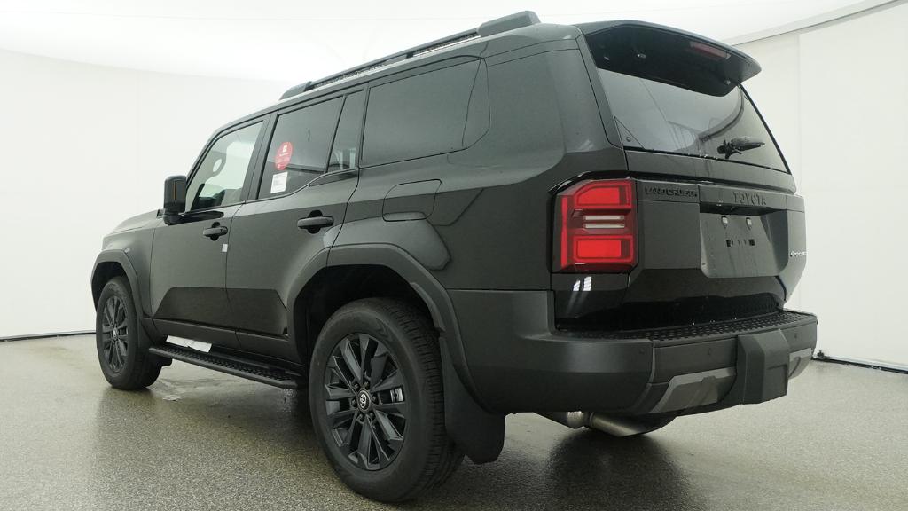 New 2027 Inked Toyota Land Cruiser image 7