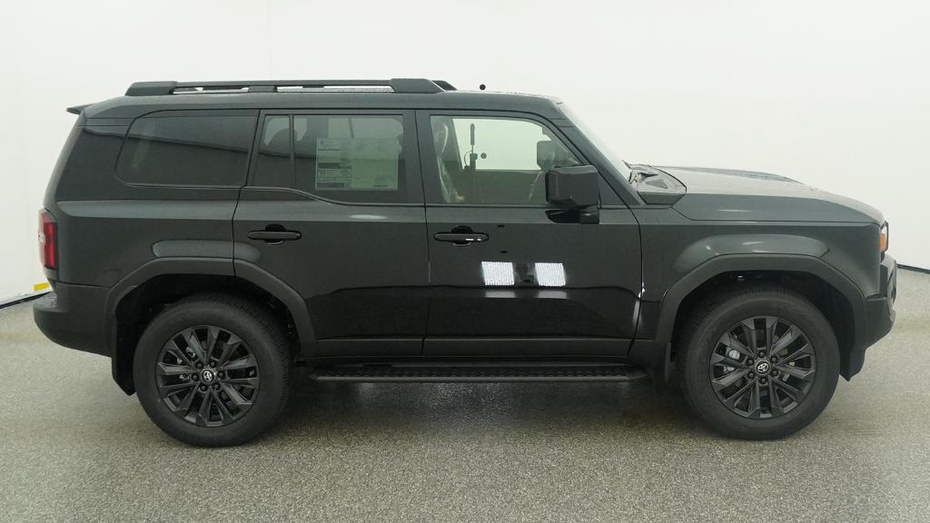 New 2027 Inked Toyota Land Cruiser image 18