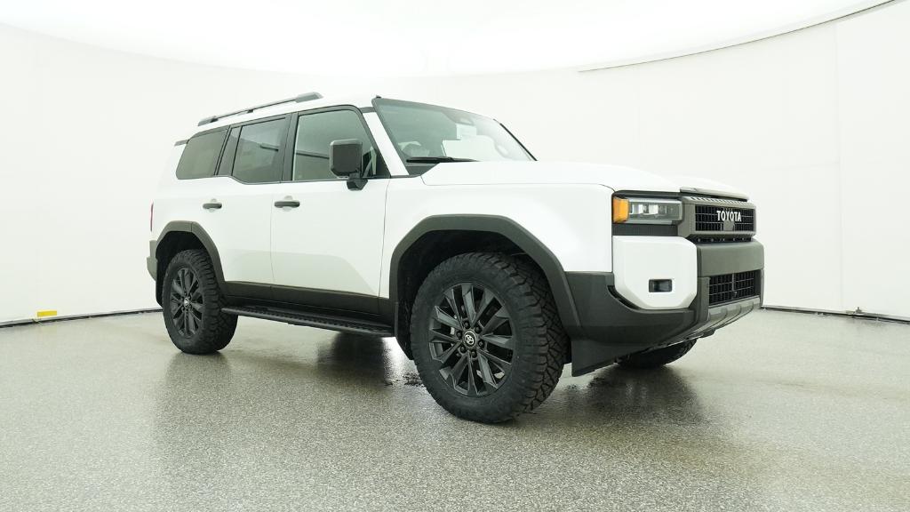 New 2027 Wind Chill Pearl <sup>1</sup> Toyota  image 3