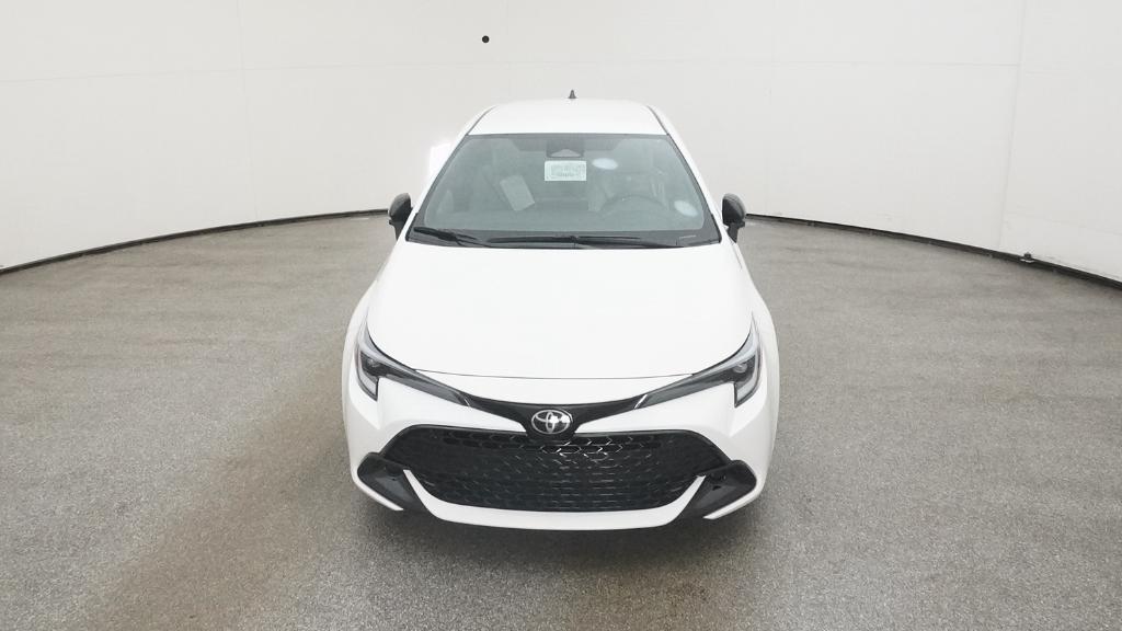 2026 Toyota Corolla SE photo 2