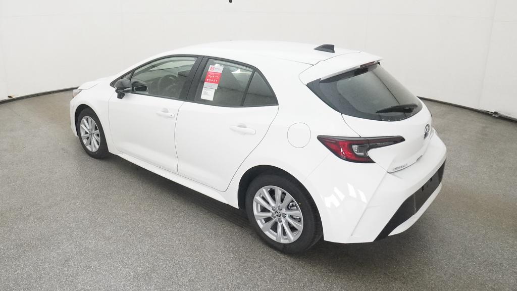 2026 Toyota Corolla SE photo 13