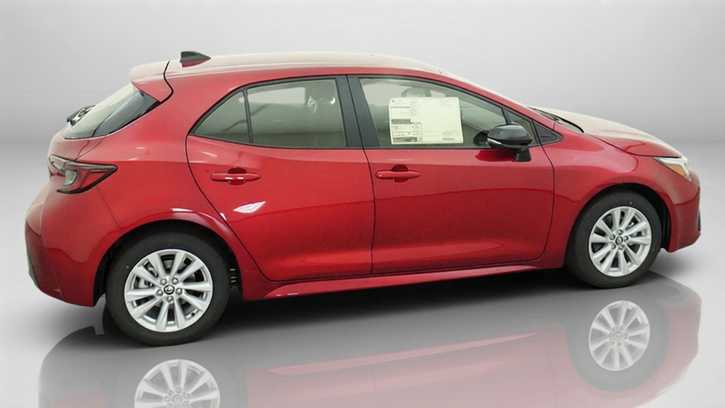 New 2027 Finish Line Red <sup>1</sup> Toyota  SE image 8