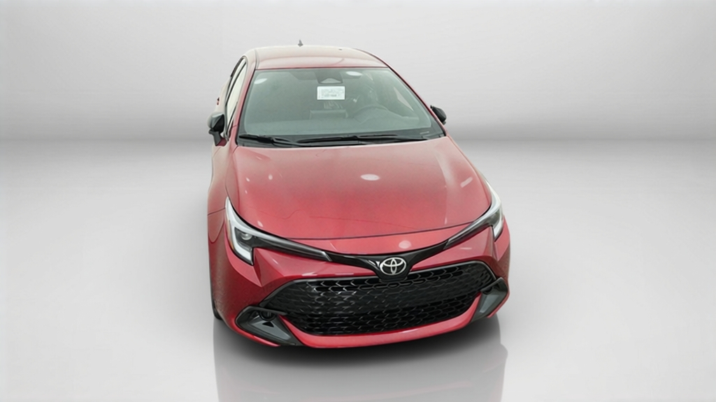 New 2027 Finish Line Red <sup>1</sup> Toyota  SE image 4