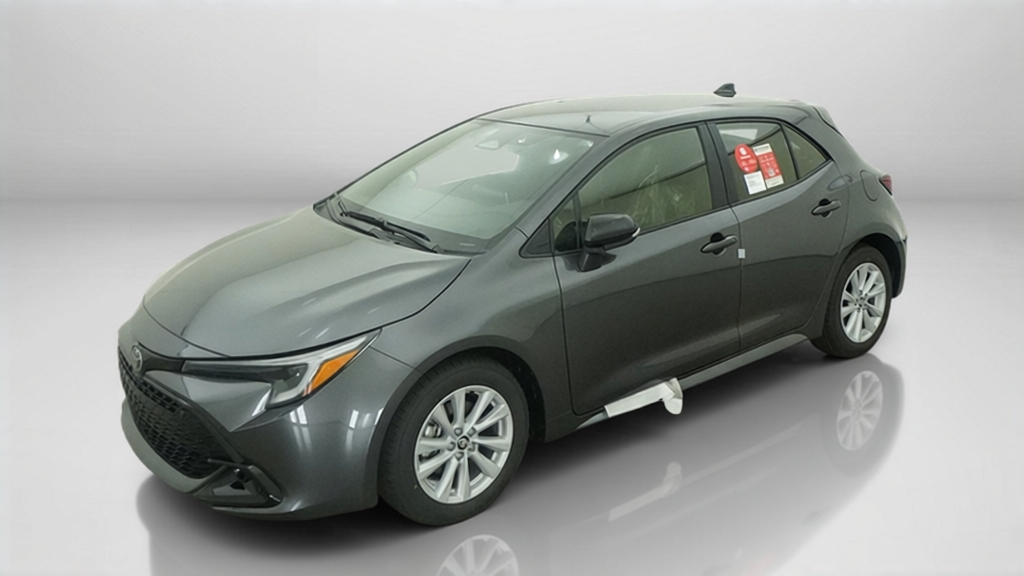 2027 Toyota Corolla Hatchback SE