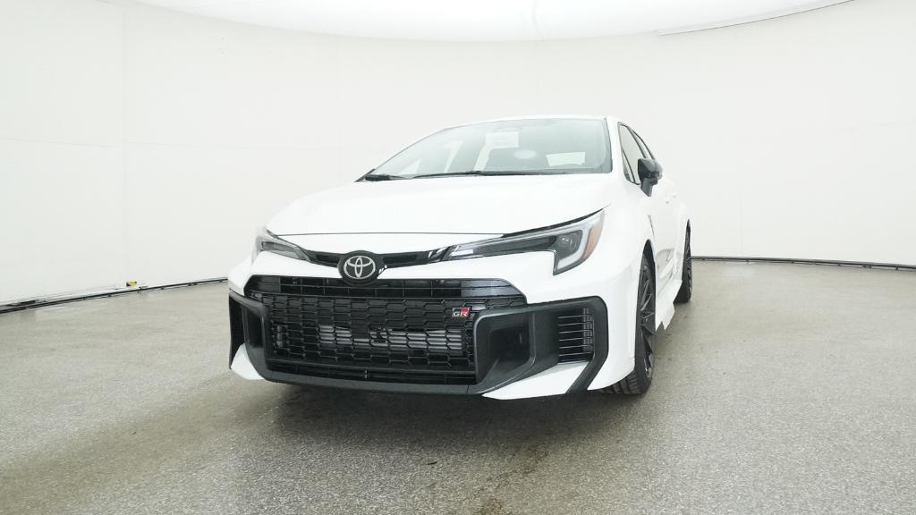 2025 Toyota GR Corolla Core - Photo 18