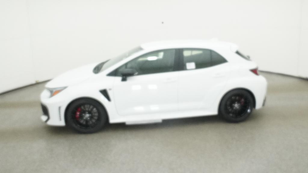 2025 Toyota GR Corolla Core - Photo 11