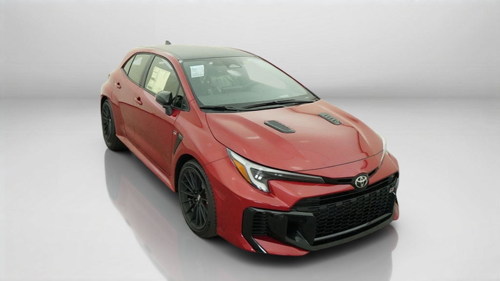 New 2026 Supersonic Red <sup>1</sup> Toyota  Premium Plus MT image 4