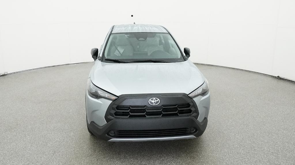 2026 Toyota Corolla Cross L photo 2