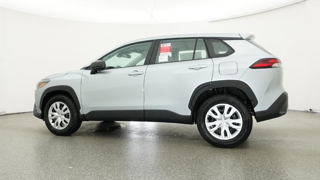 2026 Toyota Corolla Cross L photo 12