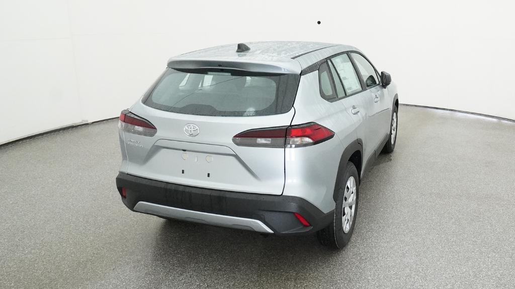 2026 Toyota Corolla Cross L photo 19