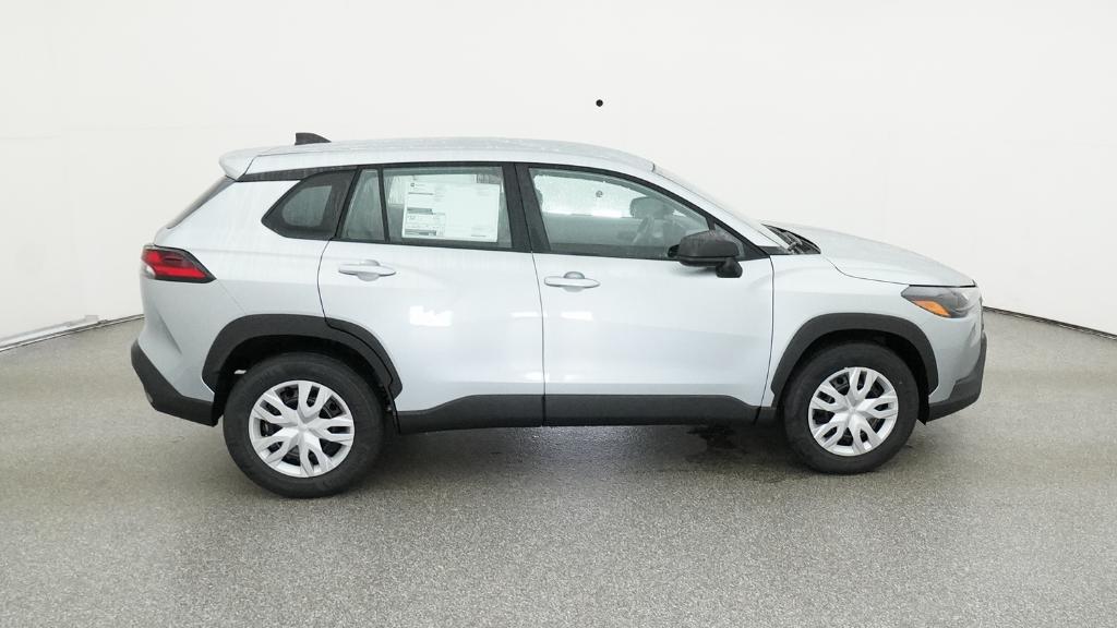 2026 Toyota Corolla Cross L photo 25