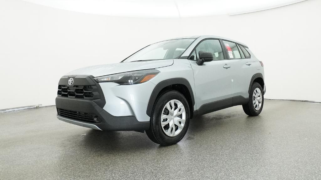2026 Toyota Corolla Cross L photo 6