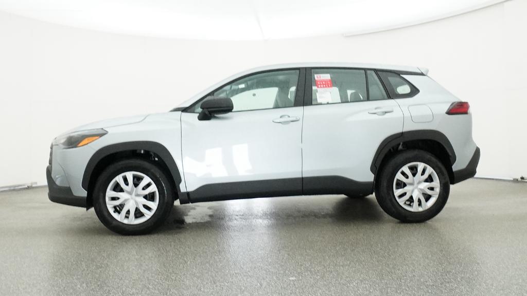 2026 Toyota Corolla Cross L photo 10