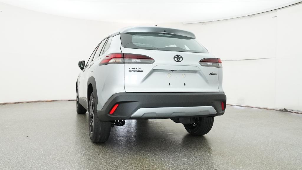 2026 Toyota Corolla Cross L photo 13