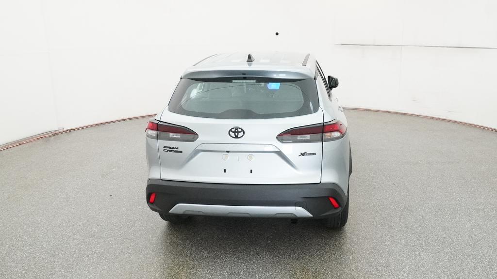 2026 Toyota Corolla Cross L photo 16
