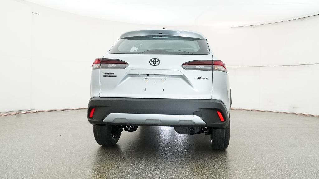 2026 Toyota Corolla Cross L photo 15