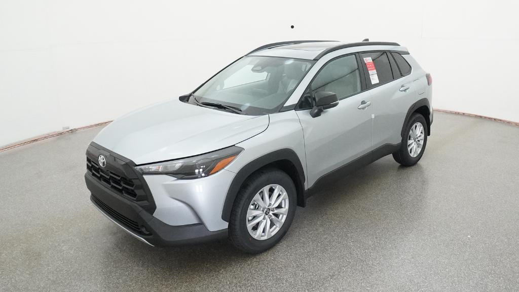 2026 Toyota Corolla Cross LE's photo